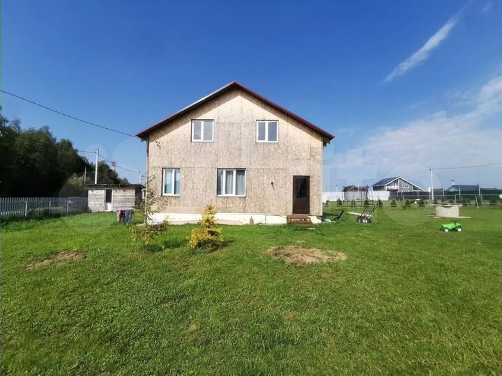 Дом 170 м² на участке 12 сот.