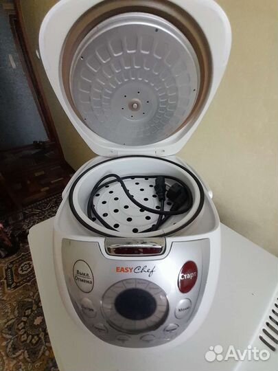 Мультиварка Редмонд мало б/у