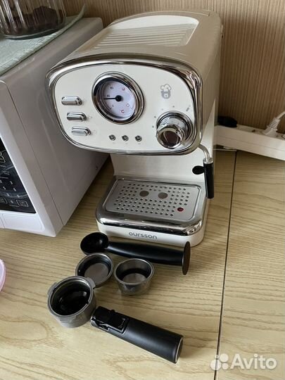 Кофеварка рожковая Oursson