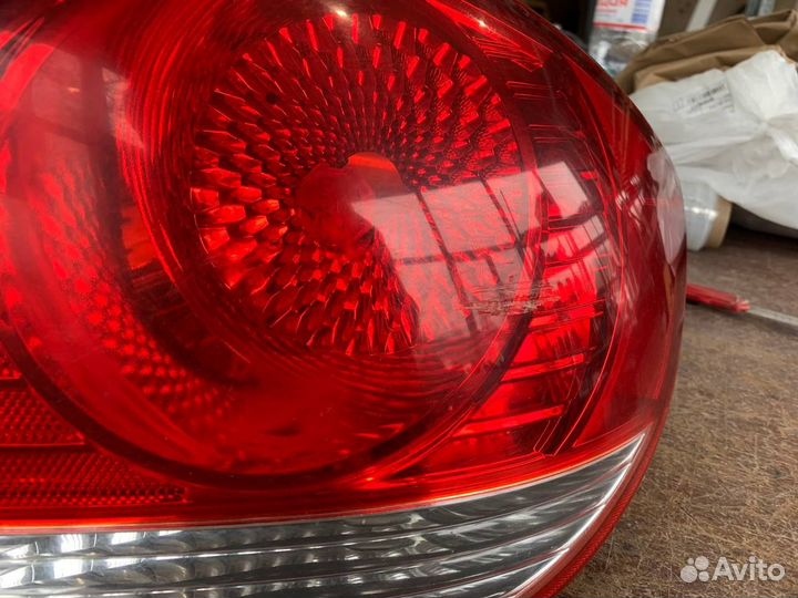 Задний правый фонарь Hyundai Tiburon/Coupe/Tuscani