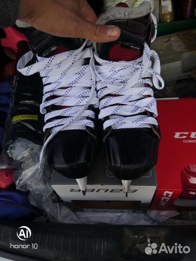 Хоккейные вратарские коньки Bauer 1x s17 sr 10d