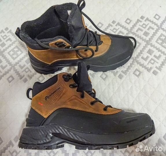 Тёплые походные ботинки