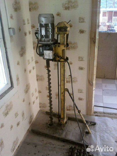 Бурение Скважин в Доме Бане Гараже