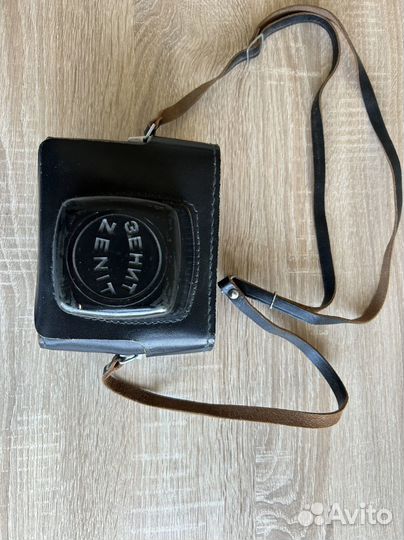 Фотоаппарат Зенит