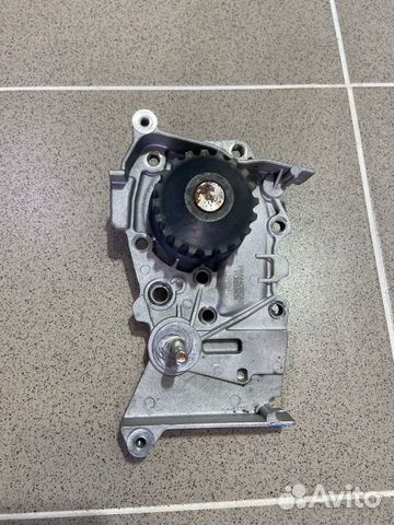 Помпа Renault Megane II 2007 г