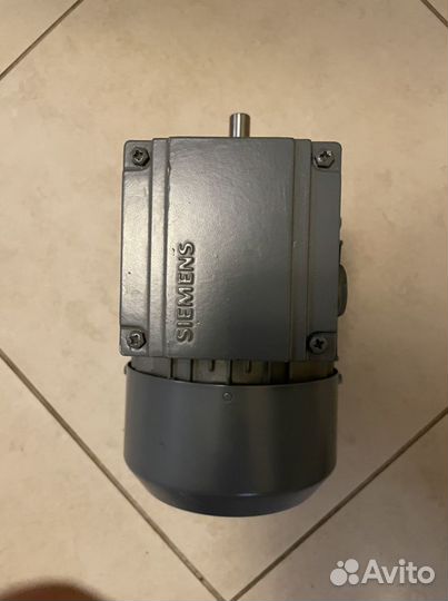 Электродвигатели Siemens 1LA7073-4AB10 ZN26