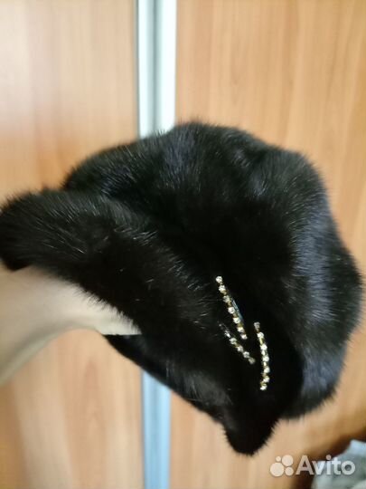 Продам берет норковый женский