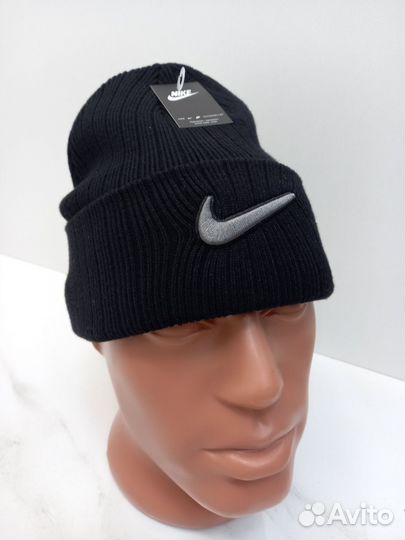 Мужская шапка