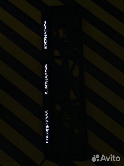 Номерная рамка c вашим лого и дизайном