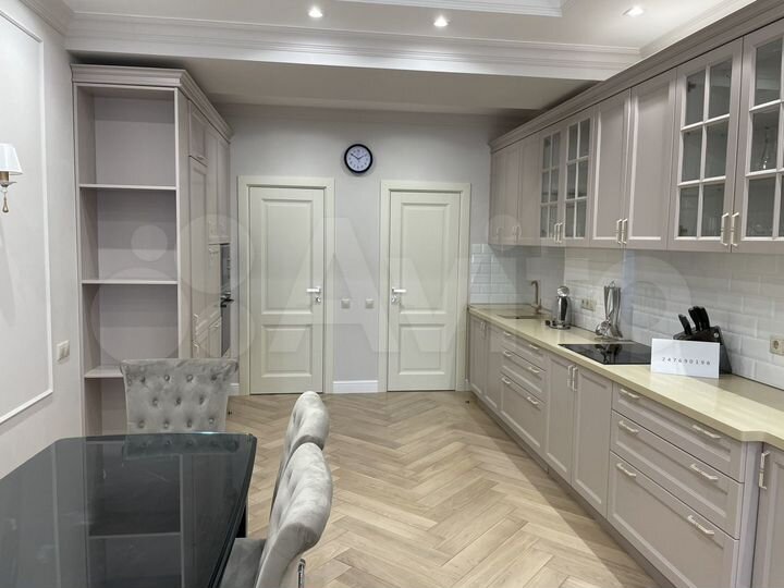 2-к. апартаменты, 100,8 м², 3/10 эт.