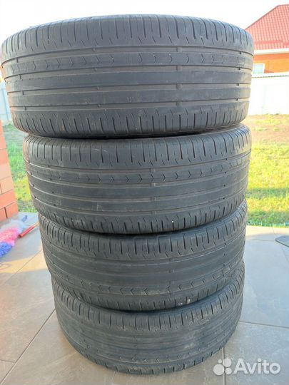 Continental ContiPremiumContact 5 225/60 R17 99V