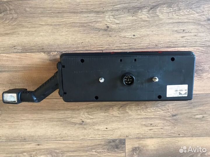 Задний фонарь