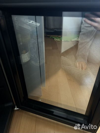 Винный шкаф KItfort 2408