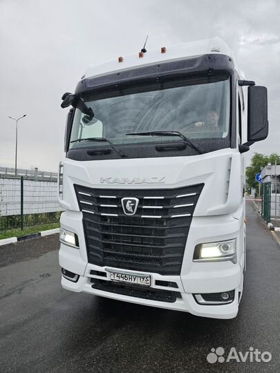 Водитель категории CE