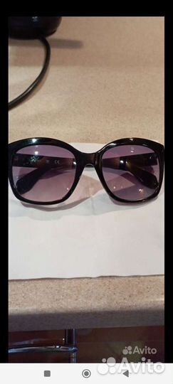 Солнцезащитные очки женские брендовые