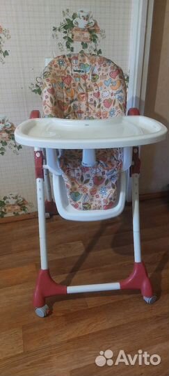 Детский стульчик для кормления