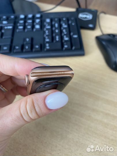 Часы apple watch se 40mm