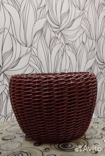 Кашпо из полиротанга