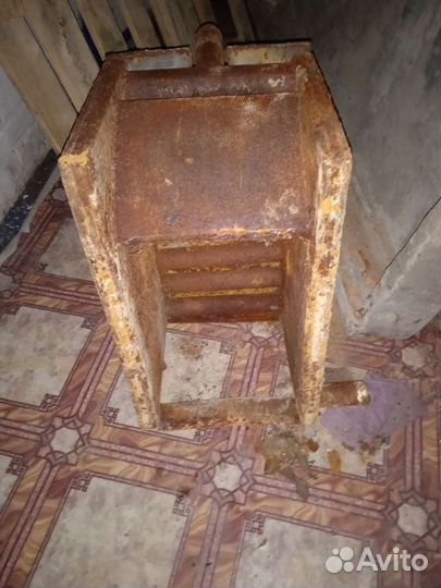 Печь для отопления дома бу