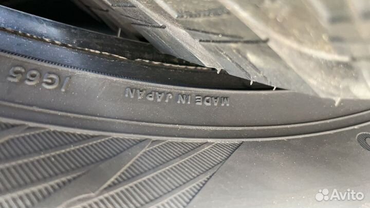 Yokohama IceGuard Stud IG65 285/45 R22 114T