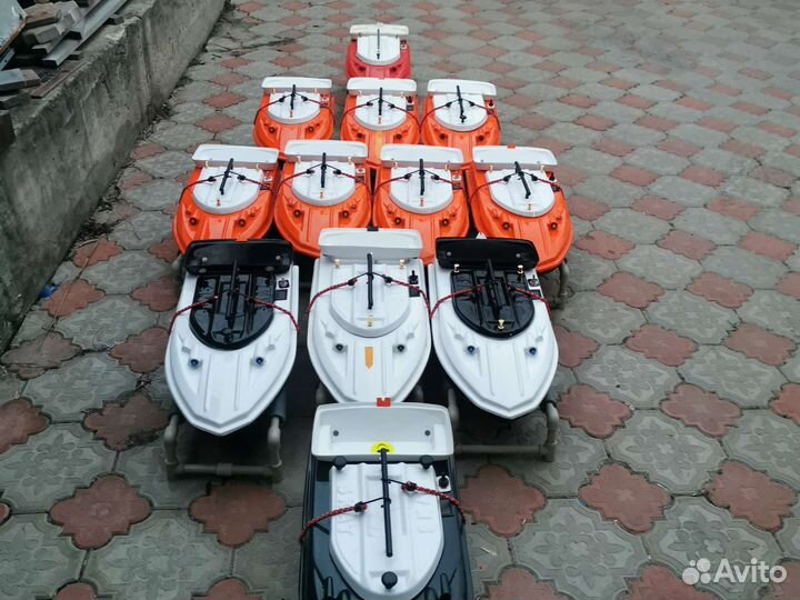 Карповый кораблик, прикормочный кораблик, кораблик