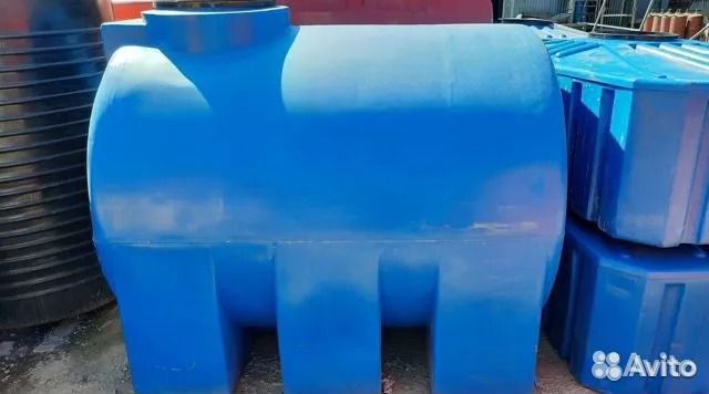 Емкости из пластика для сада