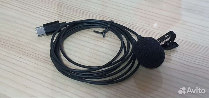 Петличный микрофон Type-C