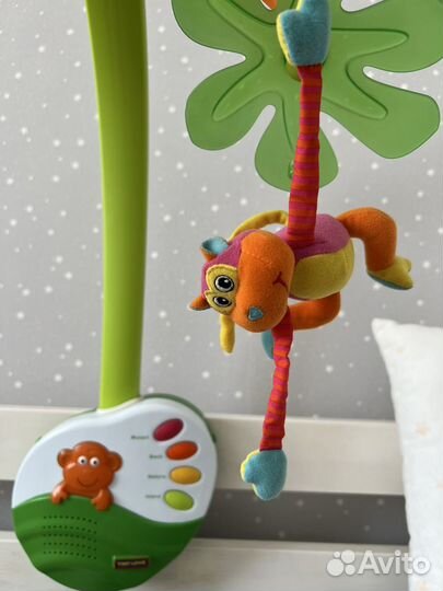 Мобиль на кроватку tiny love