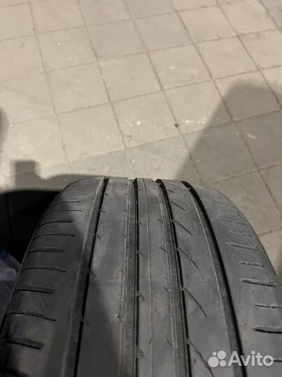 Zeta Alventi 235/45 R18 98W