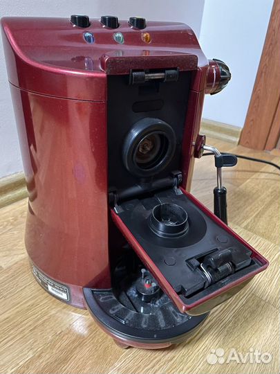 Капсульная кофемашина Squesito tonda