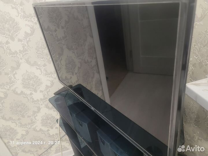 Телевизор LG 32LH530V