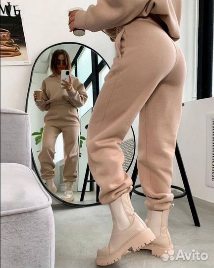 Спортивный костюм