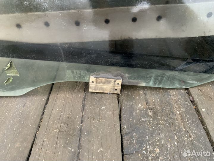 Стекло задние правое Omega A универсал