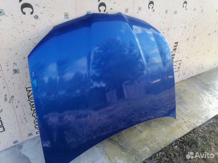 Капот subaru Impreza 2006