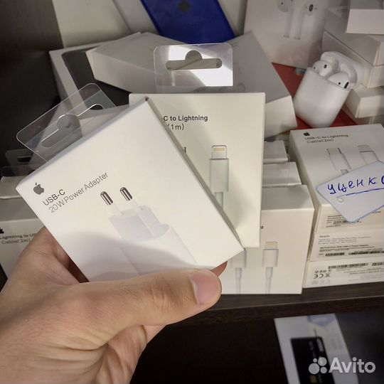 Зарядка для iPhone