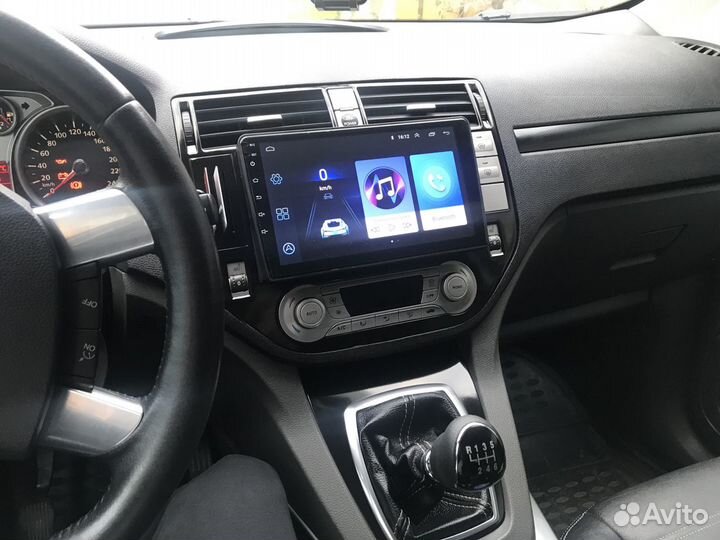 Магнитола Ford Kuga 1