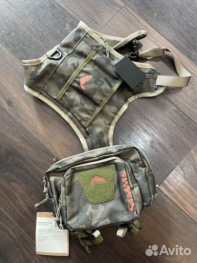 Simms Tributary Hybrid Chest Pack