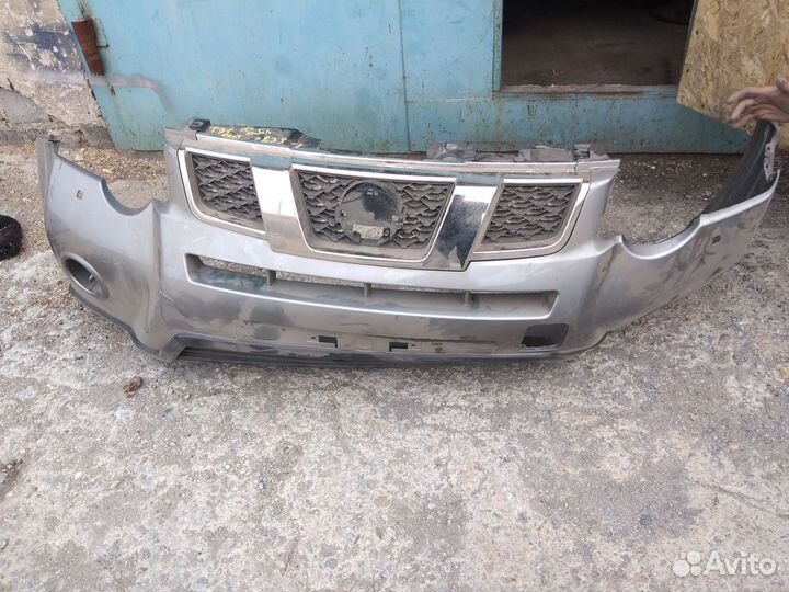 Бампер передний
