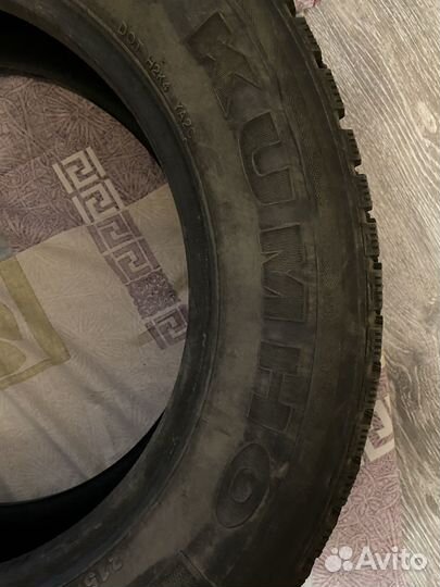 Kumho I'Zen Wis KW19 215/65 R16 98T