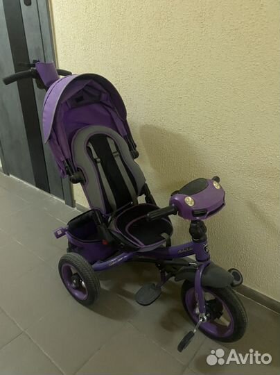 Детский велосипед трехколесный с ручкой