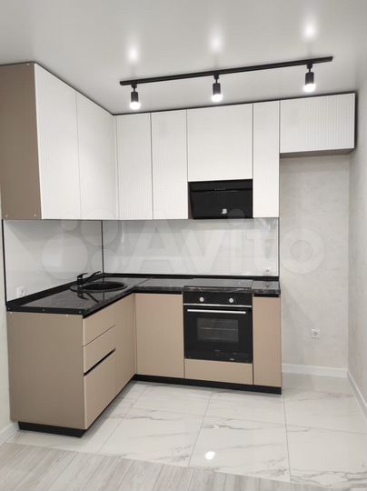 2-к. квартира, 38 м², 2/16 эт.