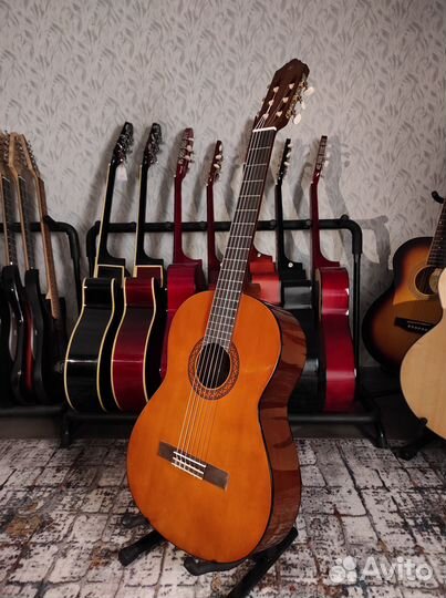 Гитара для музыкальной школы Yamaha c40 + чехол