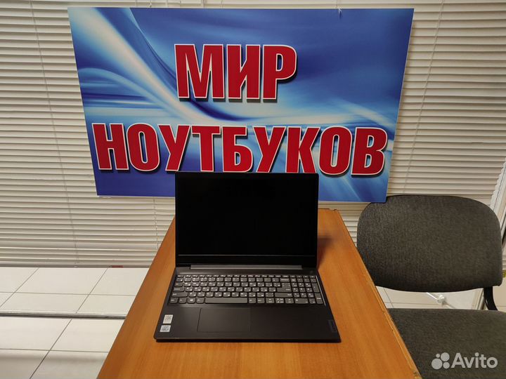 Ноутбук б/у / Lenovo / core i3 10110 / ssd