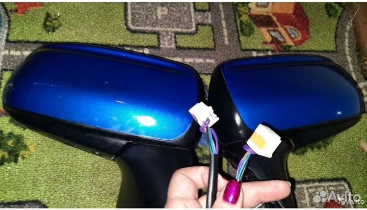 Комплект зеркал на mazda Premacy