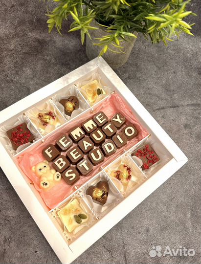 Бельгийский шоколад ручной работы на день рождения