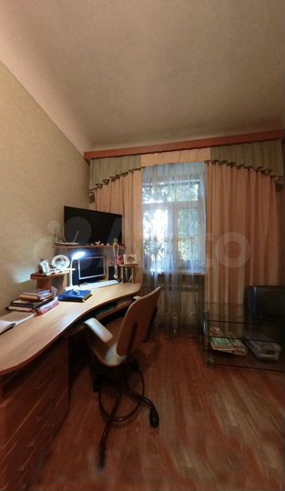 3-к. квартира, 74,6 м², 1/3 эт.