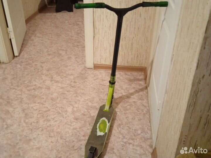 Трюковой самокат