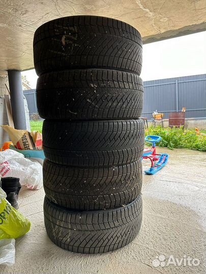 Continental ContiVikingContact 6 245/40 R19 98