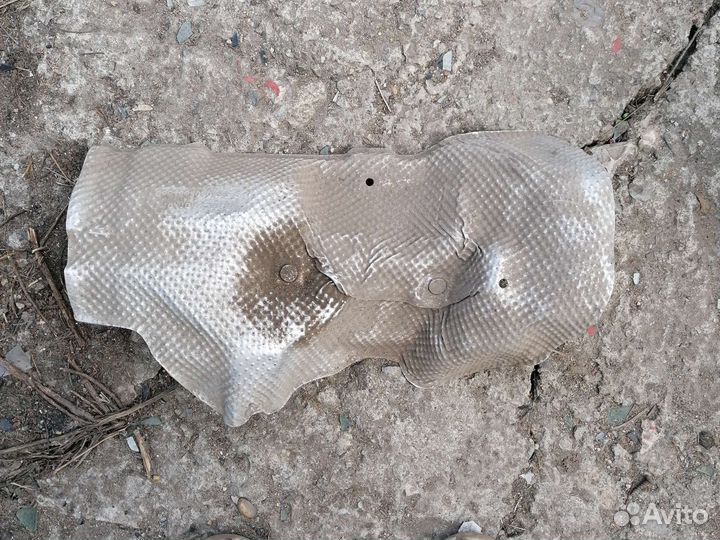 Теплоэкран Ситроен с4