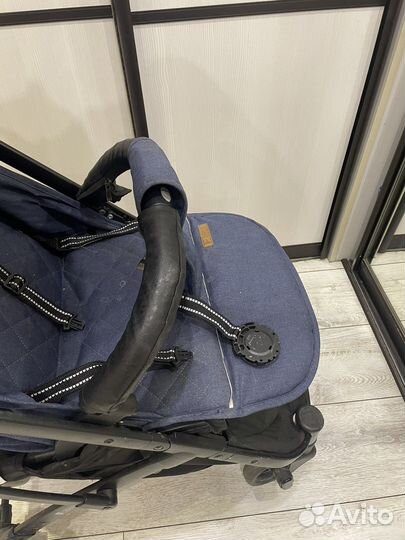 Коляска прогулочная